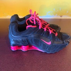 Nike Shox Sneakers Black/Pink Sz6